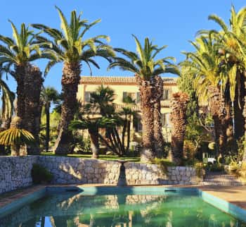 Luxury villa in Sanremo with park