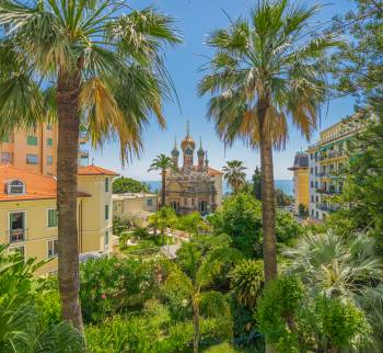 For rent apartment near the Russian Church of Sanremo