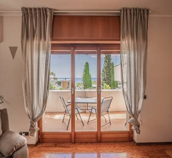 164 sqm apartment for rent in Sanremo