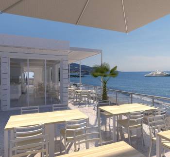 Villa inachevée avec plage à vendre à Sanremo