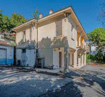 Te renoveren huis in Sanremo