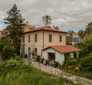 Villa Bordighera kesklinnas