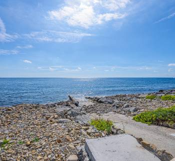 Louer un appartement de trois pièces à Sanremo