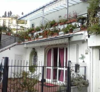 В Сан-Ремо, Италия продаётся отдельный дом. Цена €825000
