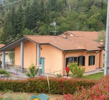 Купить объект недвижимости с садом город Монтероссо-аль-Маре, Лигурия, Италия