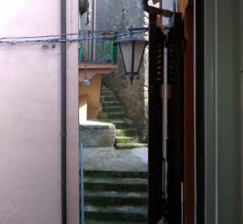 Продаётся недвижимость на море в г.Castiglione-Chiavarese, Лигурия. Цена 140000 €