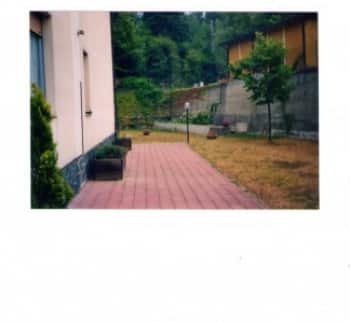 Продаю квартиру с садом в городе Tiglieto, Италия