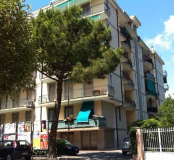 Продам апартаменты в Borghetto-Santo-Spirito, Италия