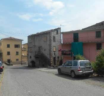 Продаётся недорого дом город Рикко-дель-Гольфо-ди-Специя, Лигурия , Италия