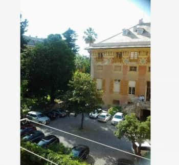 Продаётся апартаменты город Genova, Италия