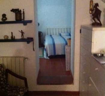 Продаётся дом с бассенйом в городе Амелья, Италия
