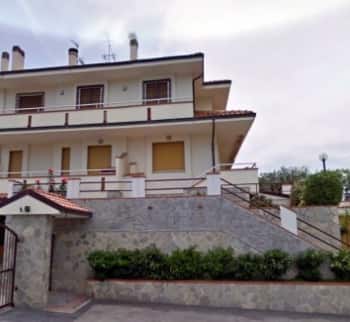 В городе Бойссано, Лигурия продаю апартаменты на вилле по цене 462000 euro