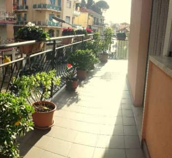 Продам апартаменты в Sanremo, Лигурия, Италия