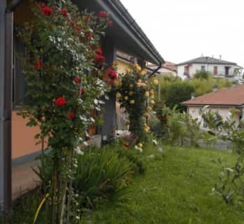 Продаётся вилла с садом в Беверино, Лигурия, Италия