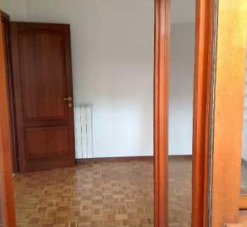 В Сан Ремо, Италия продаётся квартира по цене 1400 euro