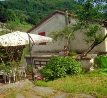 В Нейроне, Италия продаётся дом. Цена 135000 евро