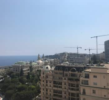 Роскошные апартаменты на берегу моря в Монако
