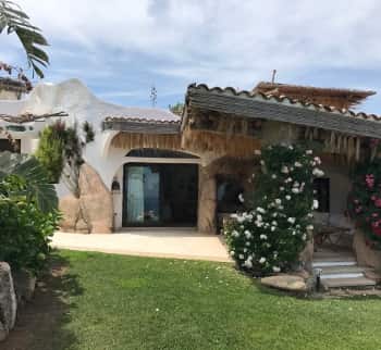 Дом рядом с пляжем, Порто-Черво