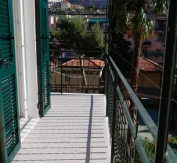 Новые апартаменты в центре Сан-Ремо с садом