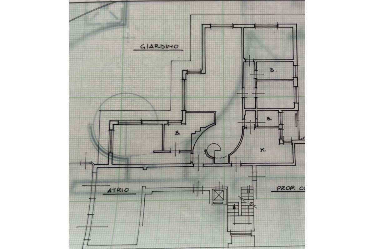 Appartement avec jardin en bord de mer à Ospedaletti