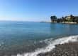 Недвижимость у моря с пляжем в Италии