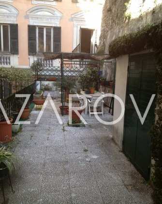 В городе Genova, Италия продаётся жильё. Цена 198000 евро
