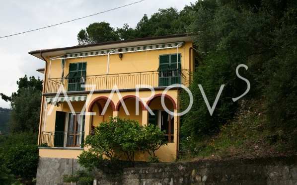 В Монелья, Италия купить большой дом с садом. Цена €1375000