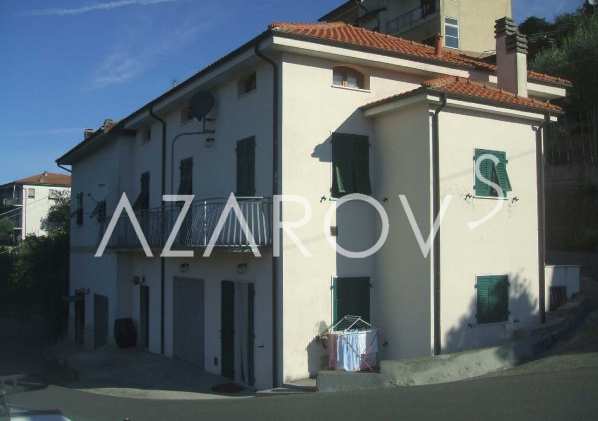 В г.Borghetto-Di-Vara, Лигурия, Италия продаю недвижимость по цене 193000 euro
