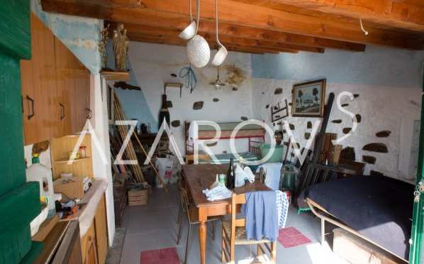 Купить дом у моря в городе Ла-Специя, Лигурия. Цена 105000 евро