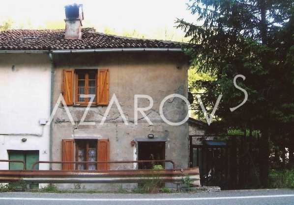 Продам апартаменты в г.Isola Del Cantone, Лигурия, Италия