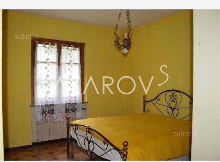 Продаётся отдельный дом в Калиццано, Лигурия. Цена 330000 €