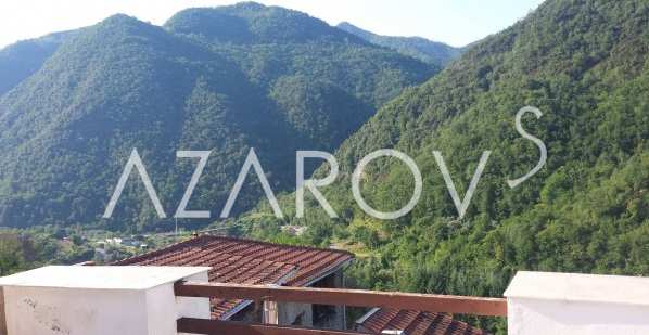 В г.Ranzo, Лигурия, Италия продаю дом. Цена €109000