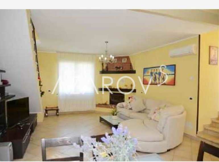 В городе Quiliano, Лигурия продаётся новый  дом. Цена 539000 евро