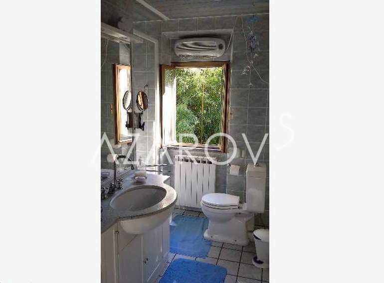 В городе Беверино, Лигурия продаётся дом. Цена 231000 евро