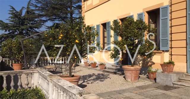 Продажа роскошной виллы в Ломбардии в Каснате-кон-Бернате