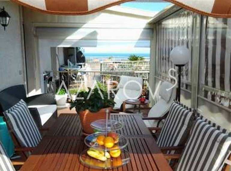 Penthouse mit Meerblick in San Remo