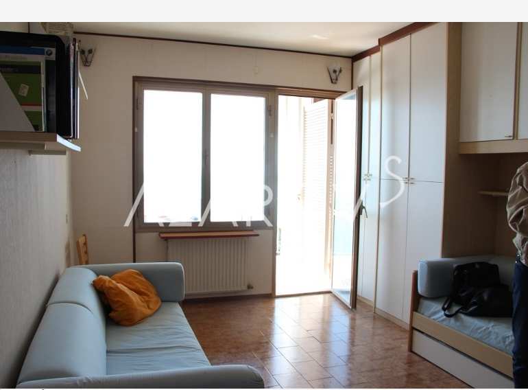 В городе Оспедалетти, Италия купить однокомнатную квартиру. Цена 105000 €