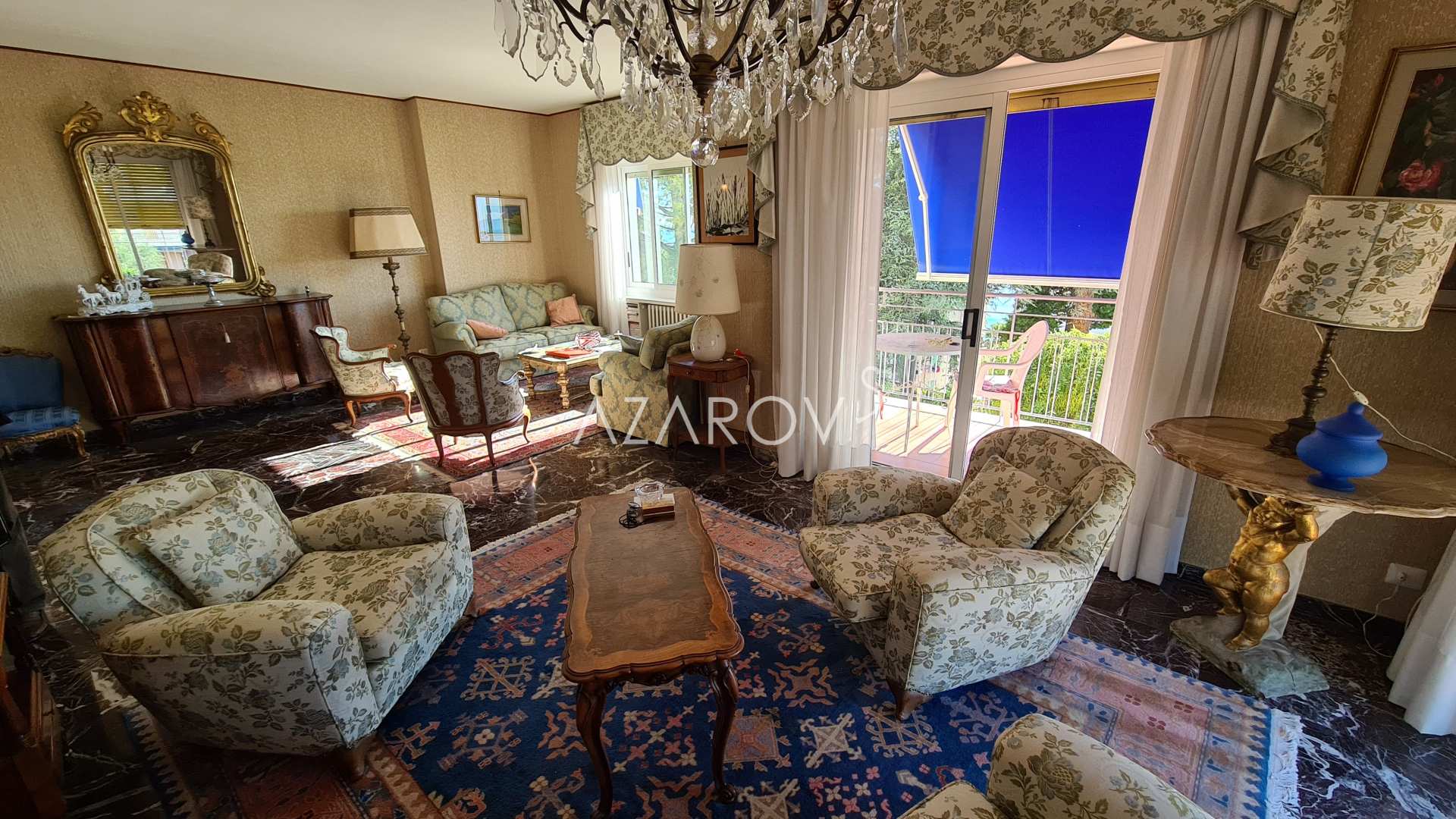 Appartement in Sanremo 160 m2 met uitzicht op zee met park