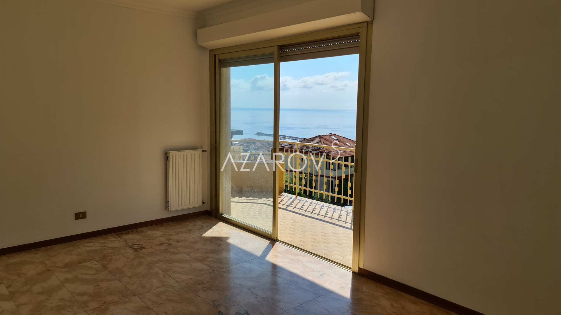 Apartamento en San Remo con vista al mar