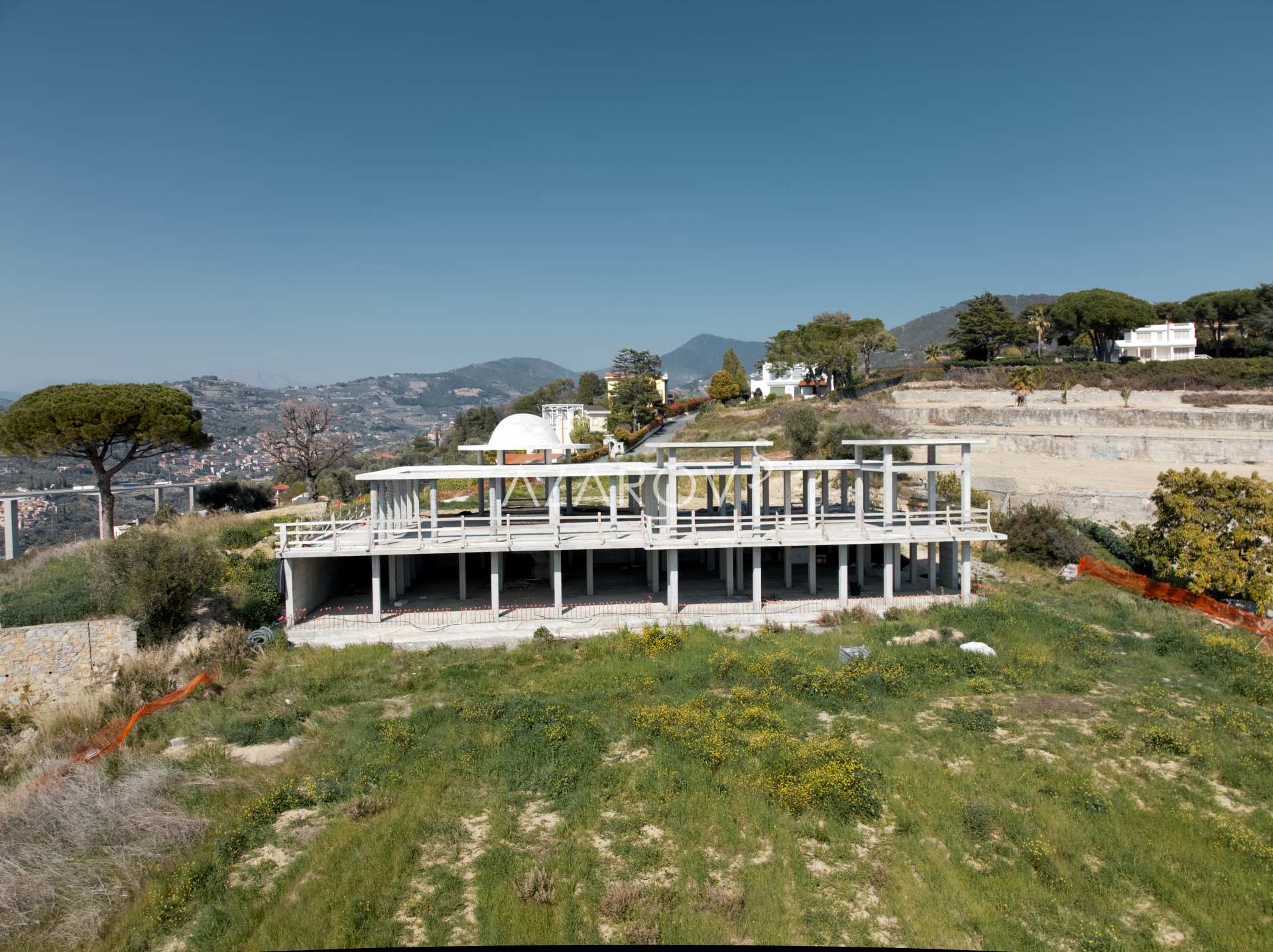 Nouvelle villa 900 m2 à Bordighera