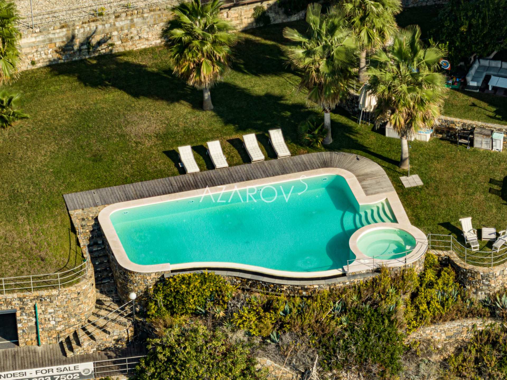 Villa med privat strand Ligurien