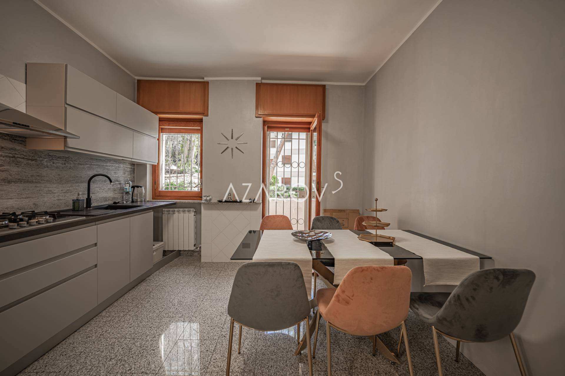 Na sprzedaż mieszkanie 164 m2 w Sanremo