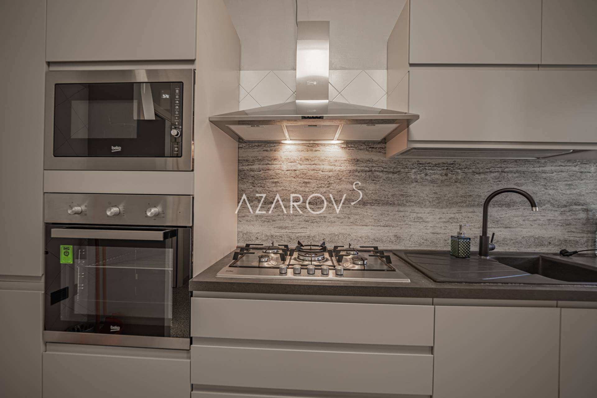 For sale apartment 164 m2 in Sanremo