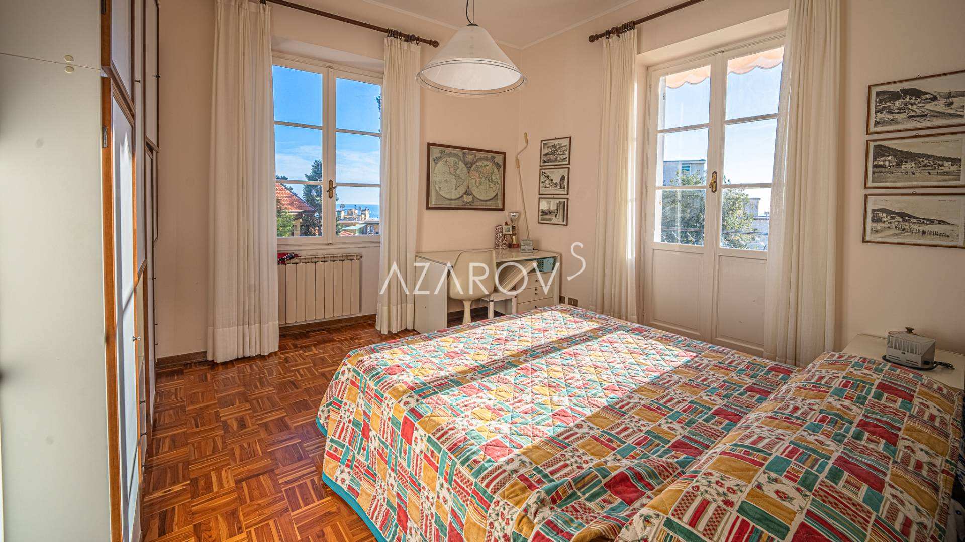Apartment for sale in the center of Sanremo with sea views