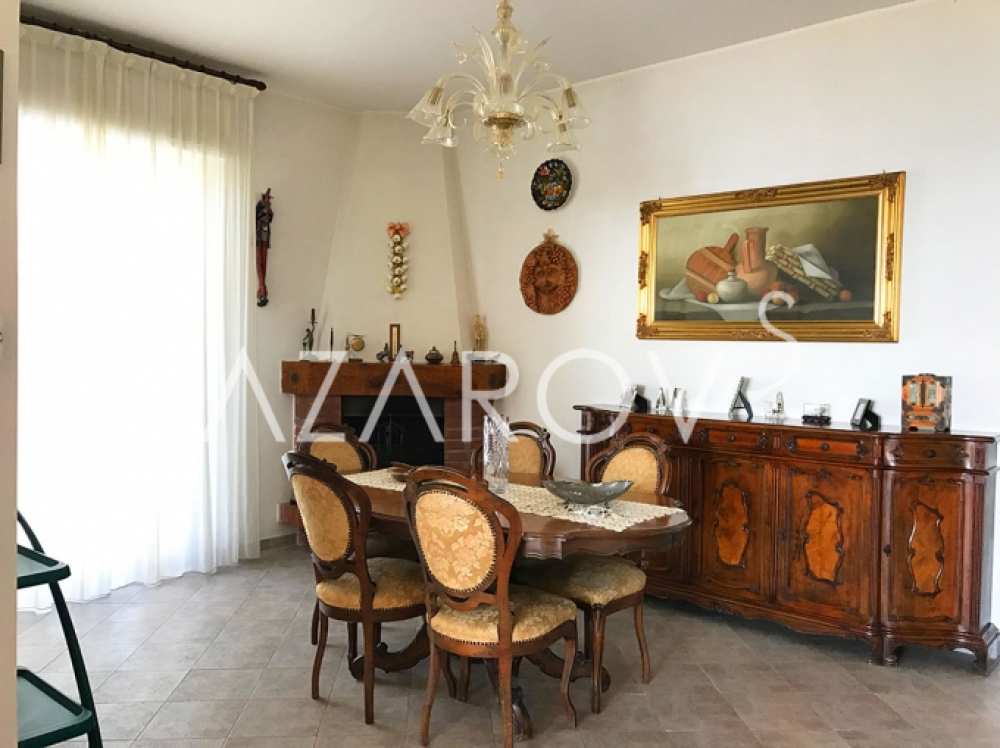 Villa 300 m2 in het elite gebied van Bordighera