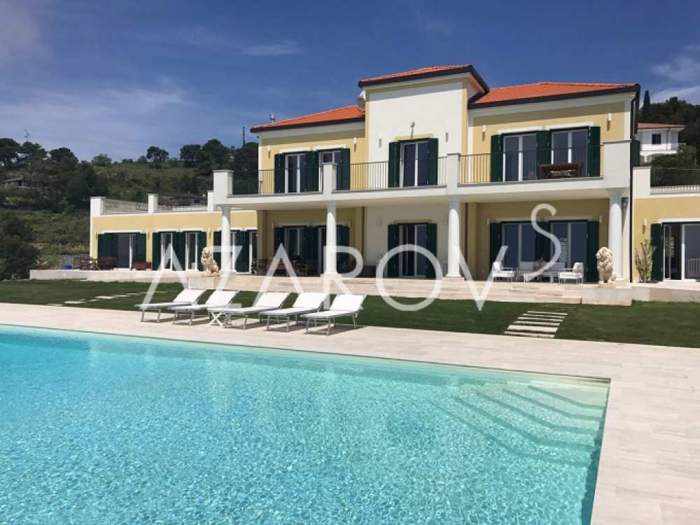 Luxe onroerend goed in Italië, villa in Chipressa