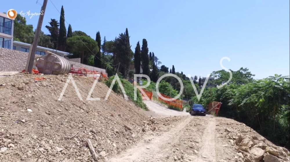 Land in Bordighera with project villas and sea views