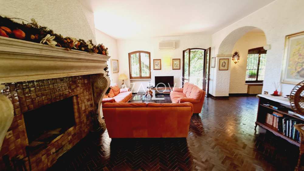 Villa zum Verkauf 650 m2 in Bordighera