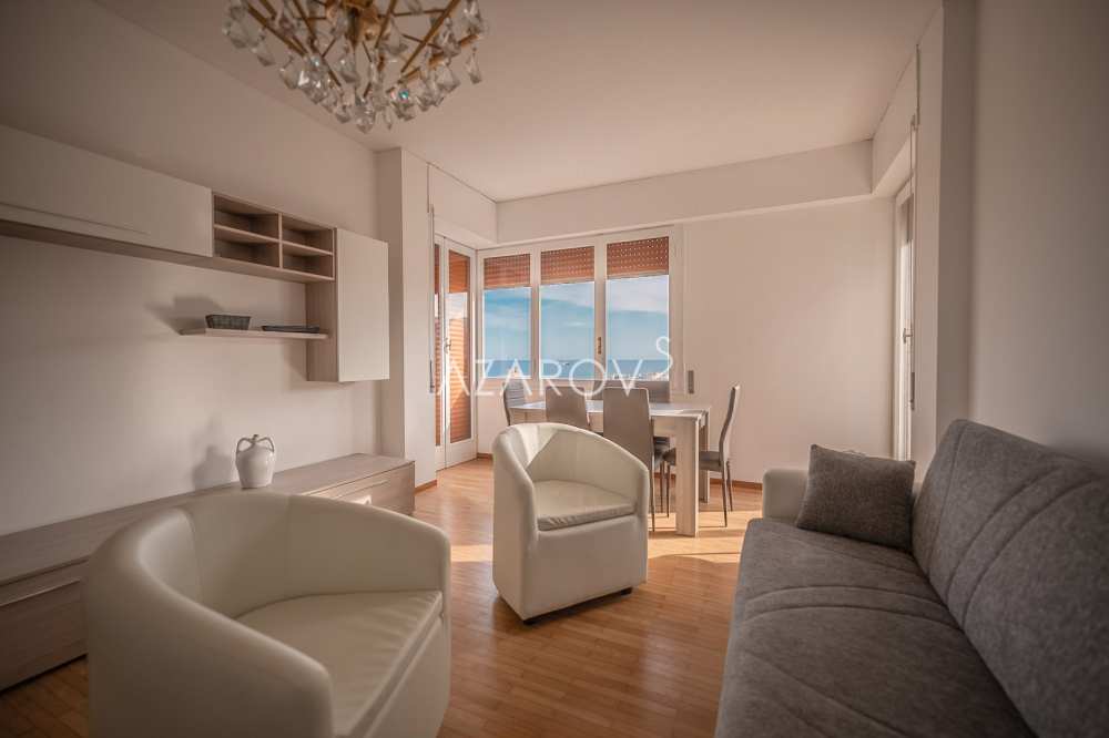 Lägenhet i Sanremo med havsutsikt