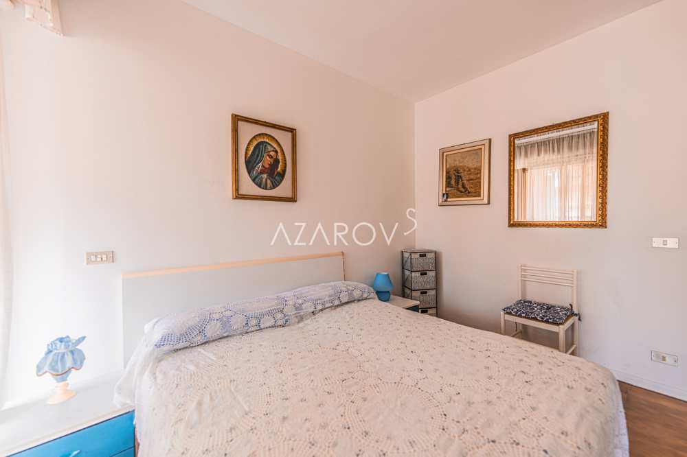 Apartamento de dos habitaciones en Sanremo junto al mar